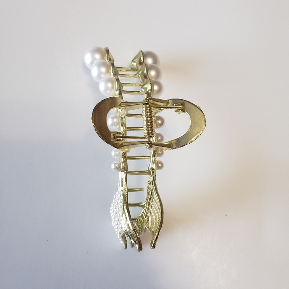 Metal Hair Claw Clip Non Slip, Pearl Hair Jaw Clip, gold tone - Picture 4 of 6